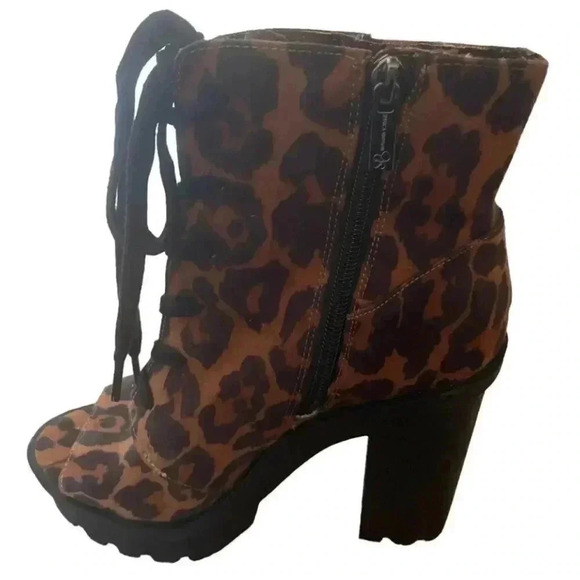 Jessica Simpson Leopard  Print Lizzah Peep-Toe Lug-Sole Bootie SZ 7M - Picture 9 of 11